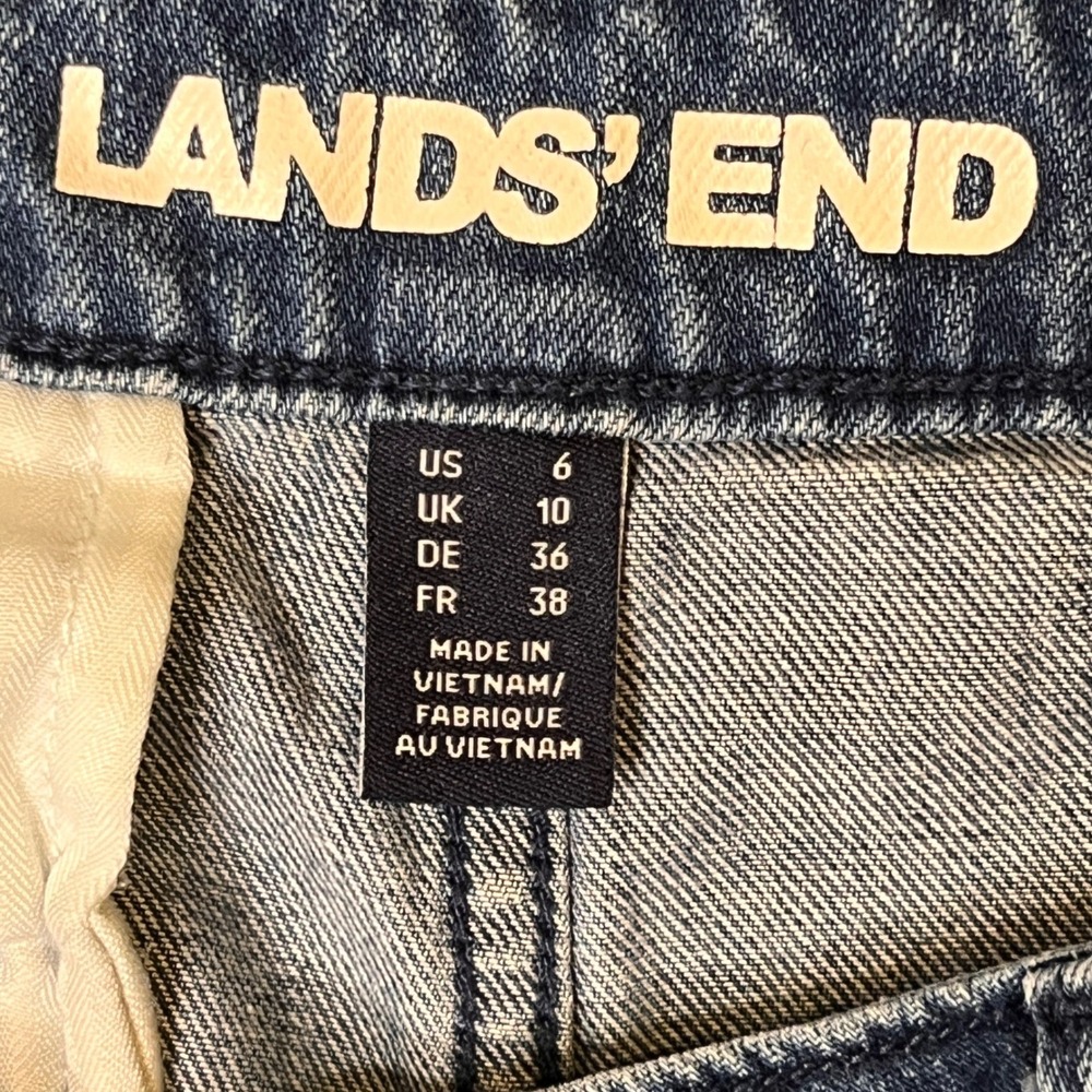 Lands End Pleated Bermuda Shorts Womens 6 Blue Denim High Rise 90s Mom Coastal - Picture 3 of 12